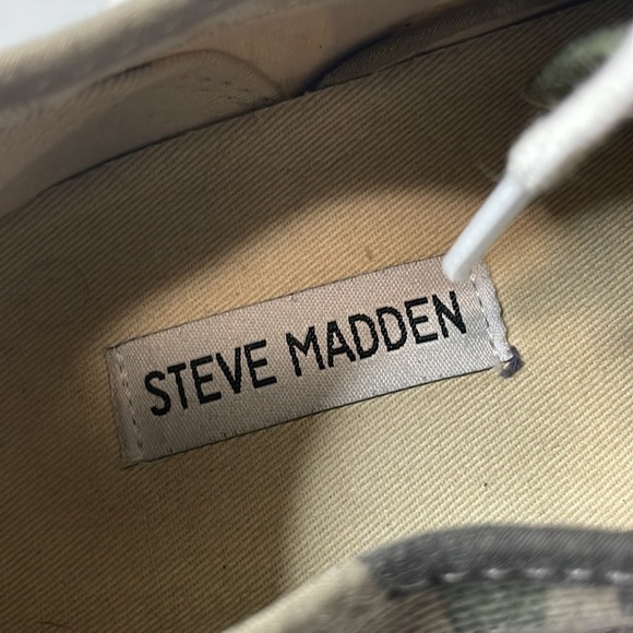 Steve Madden Emmi Camo Platform Sneakers - Picture 9 of 10
